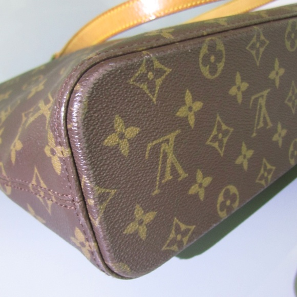 Auth. Louis Vuitton Luco Monogram Tote SOLD. - Picture 5 of 8